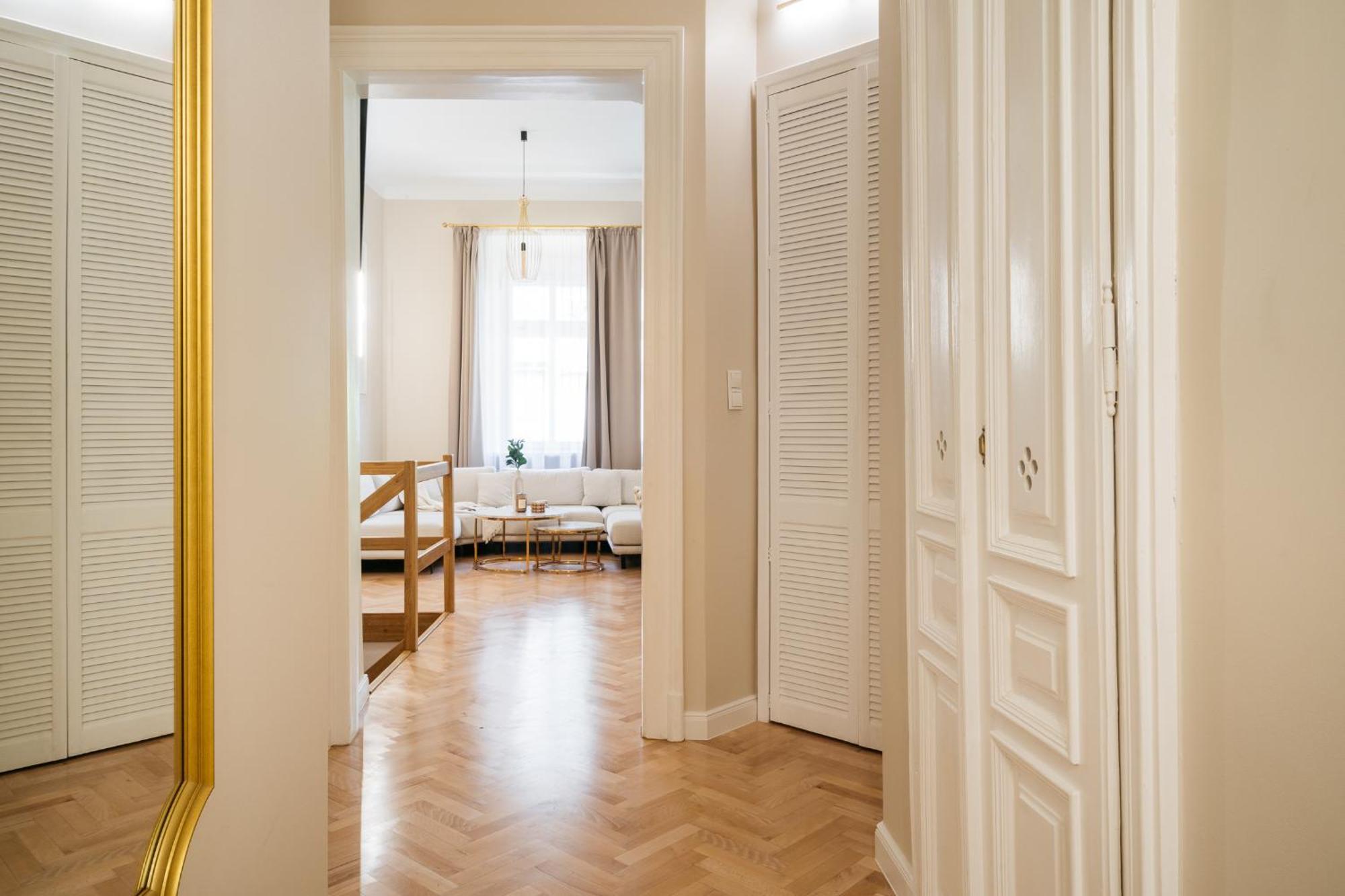 Old Town Oasis - Loftaffair Apartment Krakow Ngoại thất bức ảnh